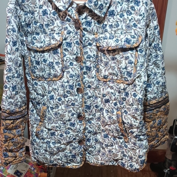 Maurices Blue and Brown Floral quilted jacket - Picture 7 of 13